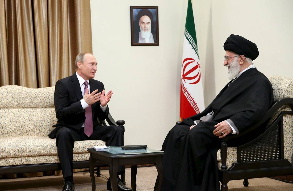 Putin Allegedly Urges Iran to Accept "Zero Enrichment" Nuclear Deal with U.S., But Denials Follow