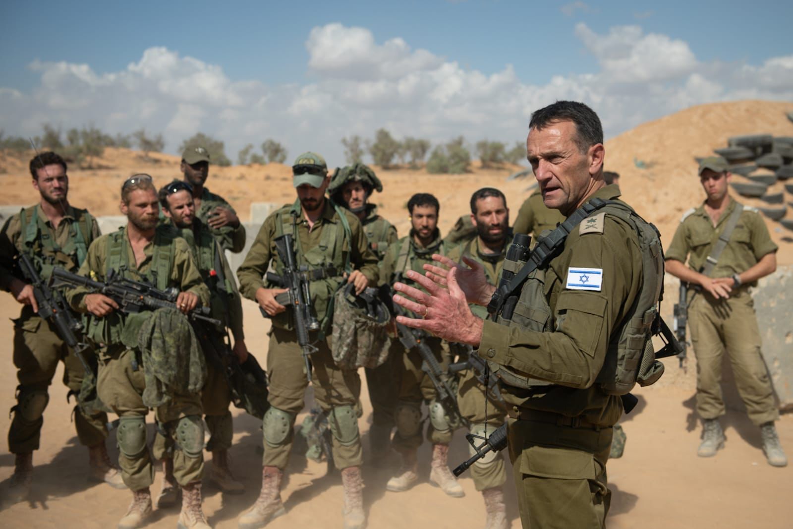 Israel’s Gaza City Operation: A Complex Web of Motives and Historical Echoes